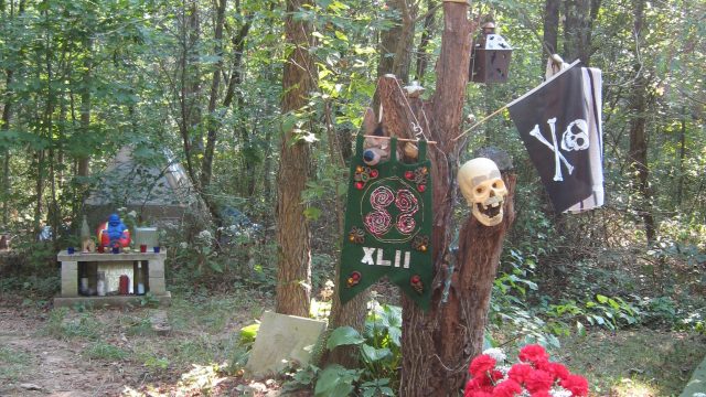 Discordian Shrines